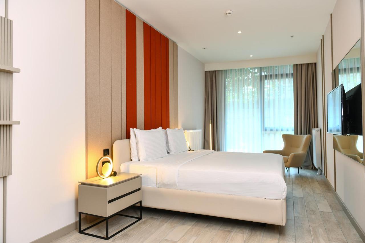 Westside Residences By Rotana Istanbul Exterior foto