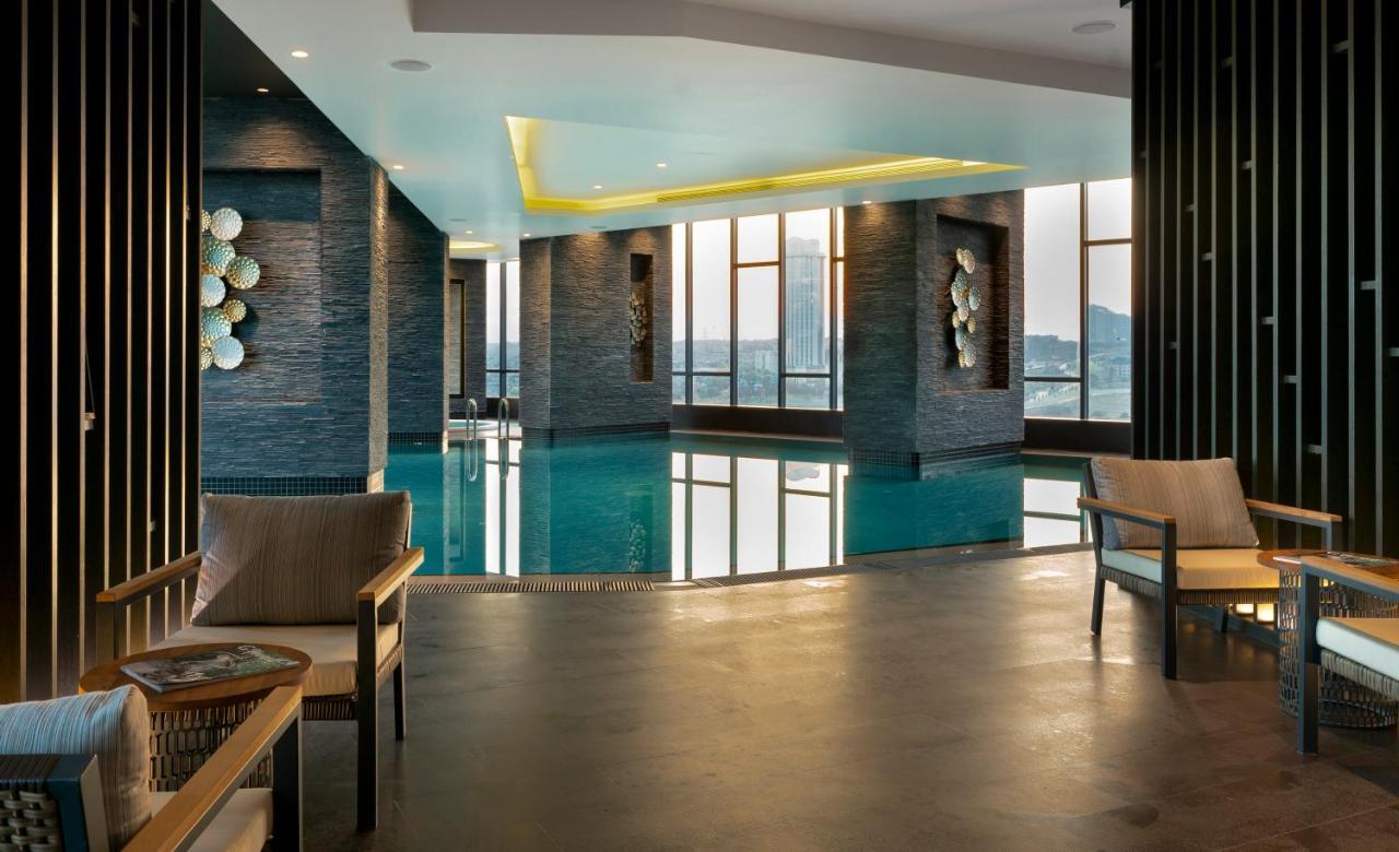 Westside Residences By Rotana Istanbul Exterior foto