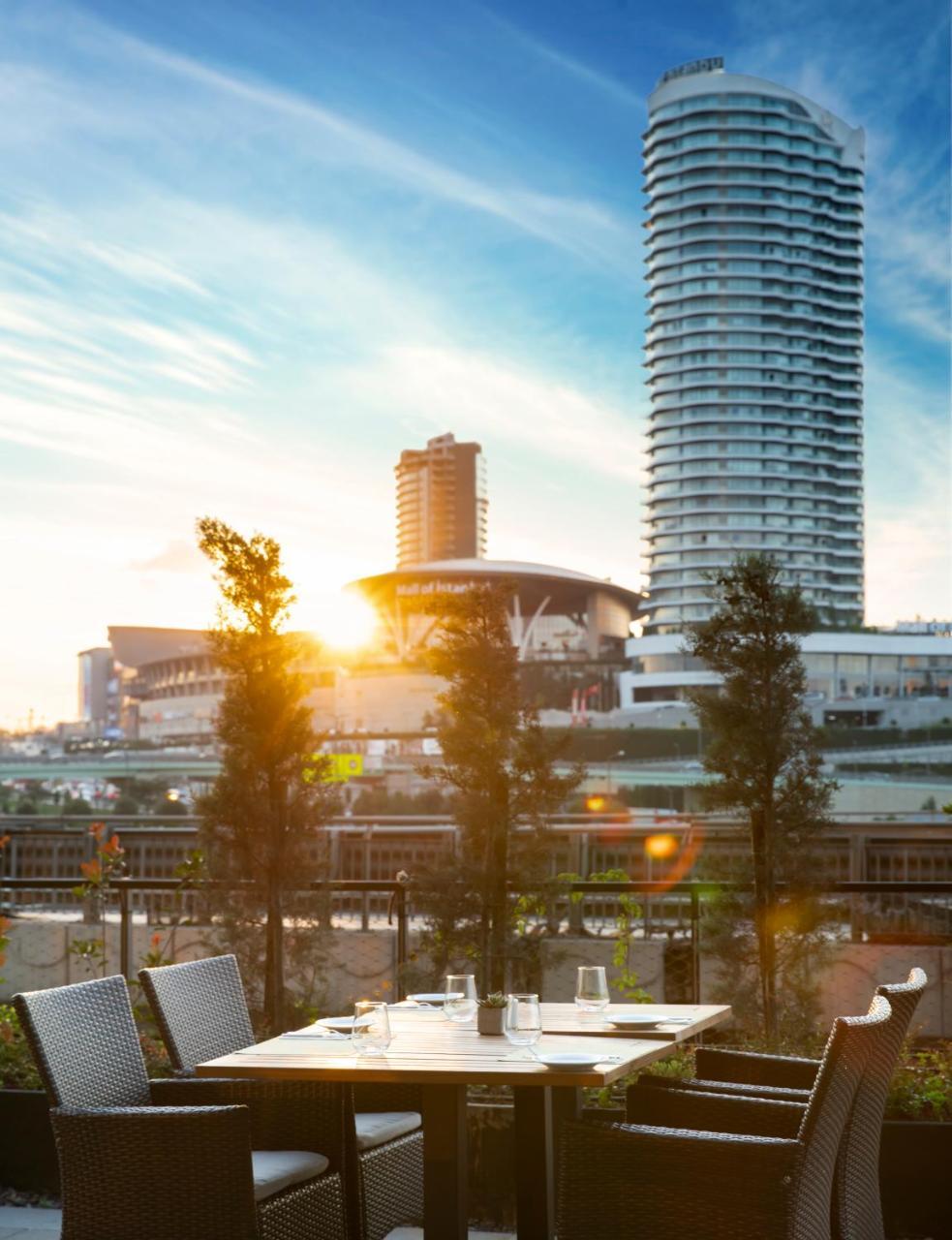 Westside Residences By Rotana Istanbul Exterior foto